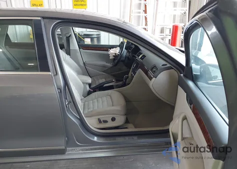 2012 Volkswagen Passat 2.0L Tdi Sel Premium from USA, damaged, VIN 1VWCN7A31CC106327